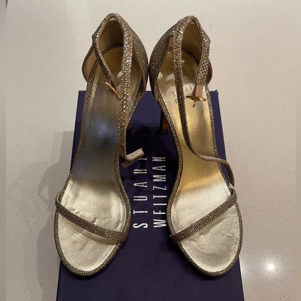 Stuart Weitzman glitter sandals - size 8 US